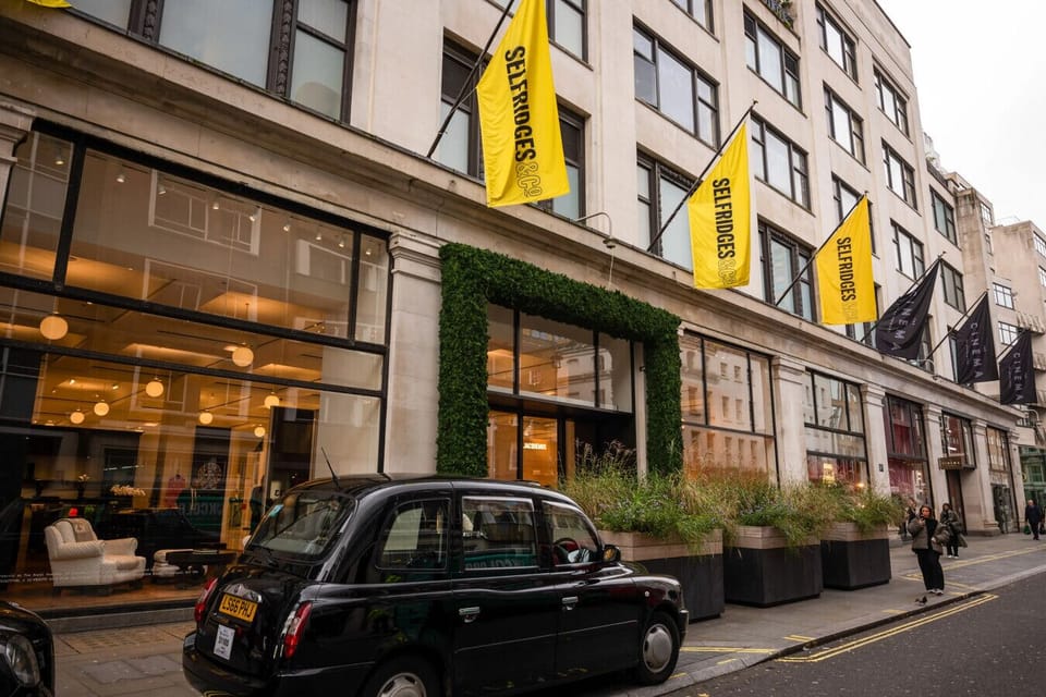 Selfridges on nearby Oxford Street is an easy walk from the property, providing access to high-end shopping and dining.