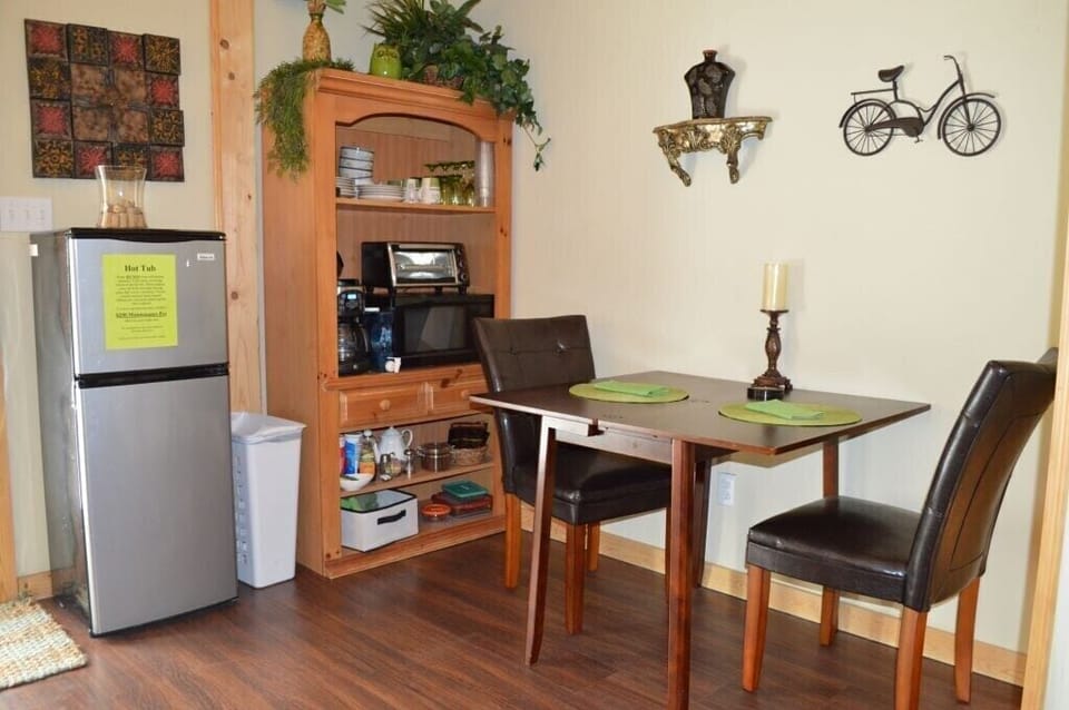 Microwave, griddle, toaster oven, cookware/dishes/utensils