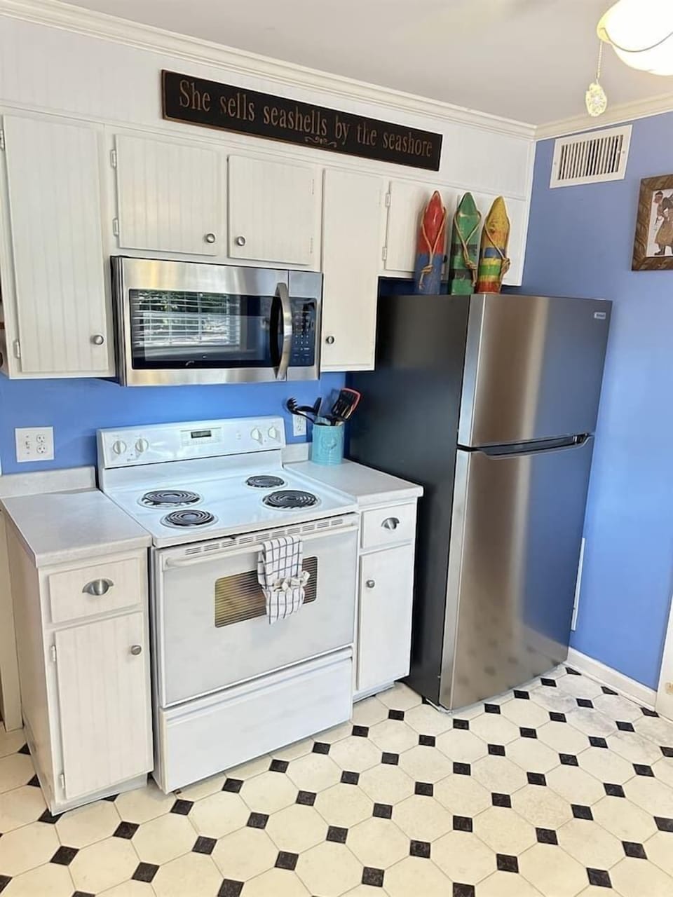 Fully stocked kitchen
