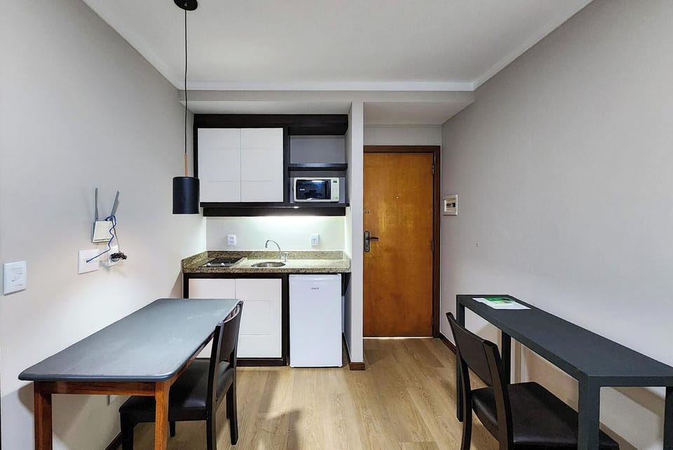 Double Room | Living area | 32-inch LCD TV with cable channels, TV