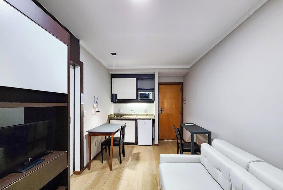 Double Room | Living area | 32-inch LCD TV with cable channels, TV