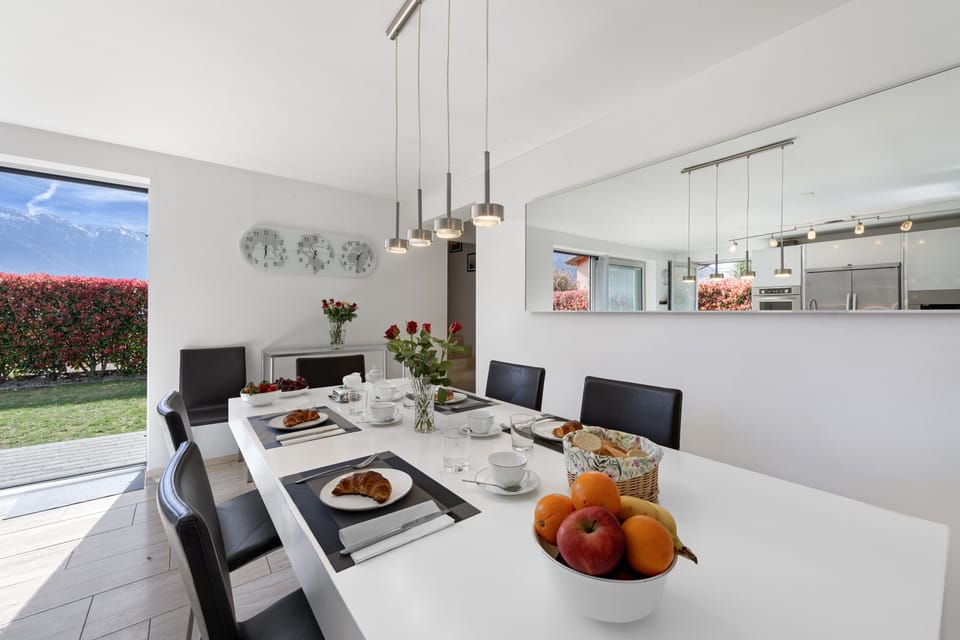 Kitchen and dining area