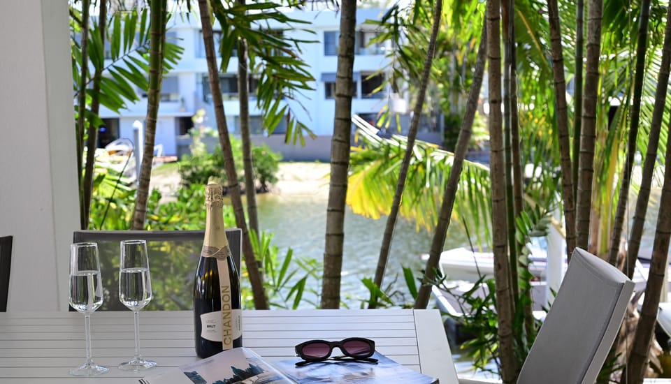 Relaxing alfresco water views
