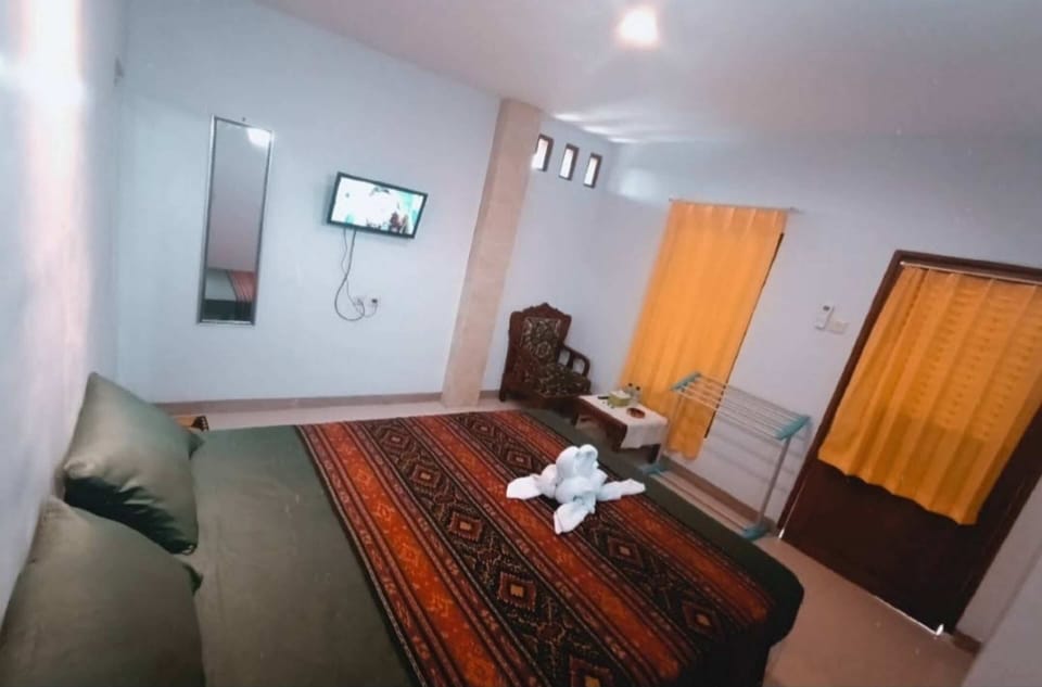 Deluxe Double Room | Free WiFi, bed sheets