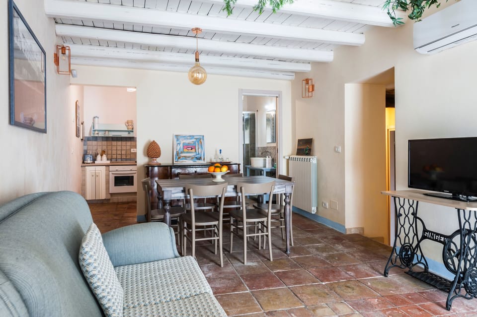 Basic Apartment | Living area | 35-inch TV with digital channels
