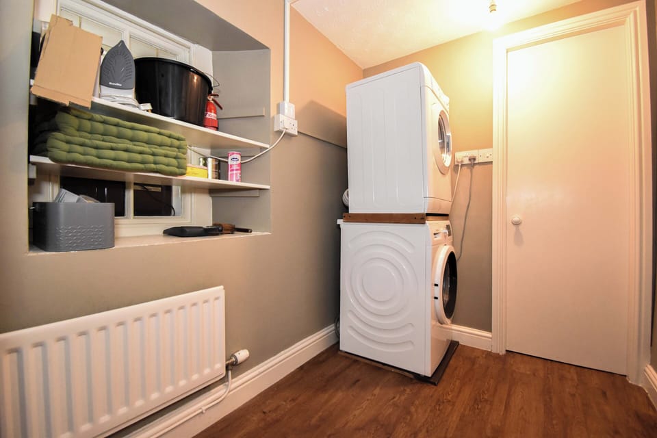 Our large utility & drying room - perfect walking / cycling equipment & washing!