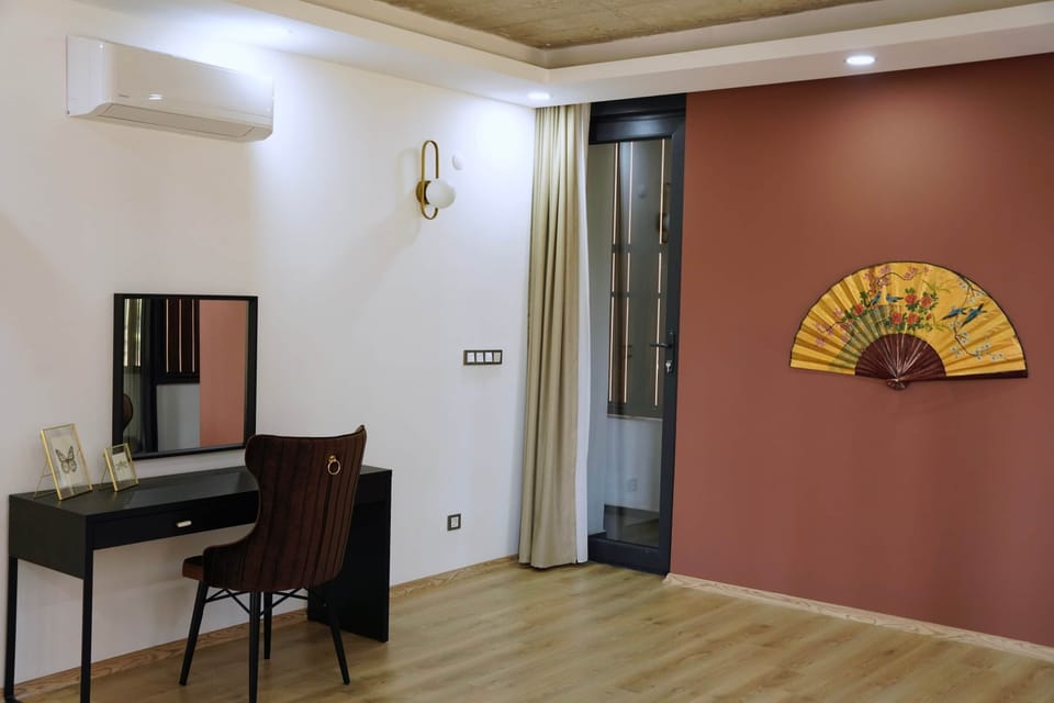 Room 2
