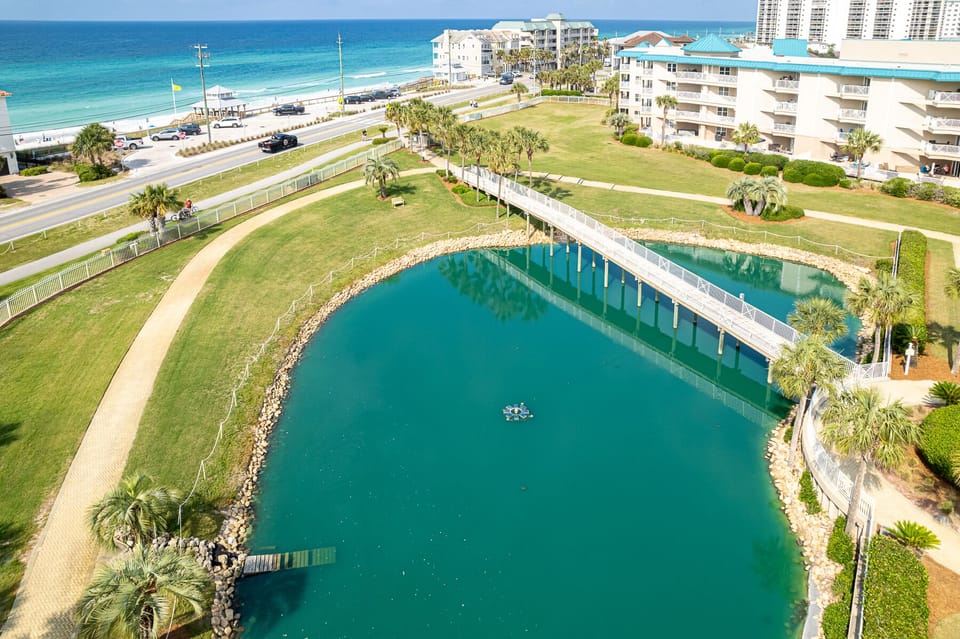 Easy walk to the beach access!