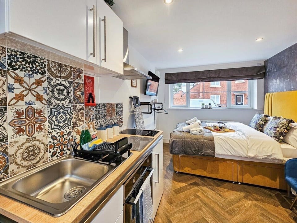 Kitchen studio view