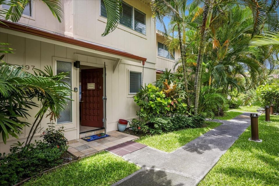 Condo, Multiple Beds (Keauhou Kona Surf & Racquet Club Town) | Property grounds