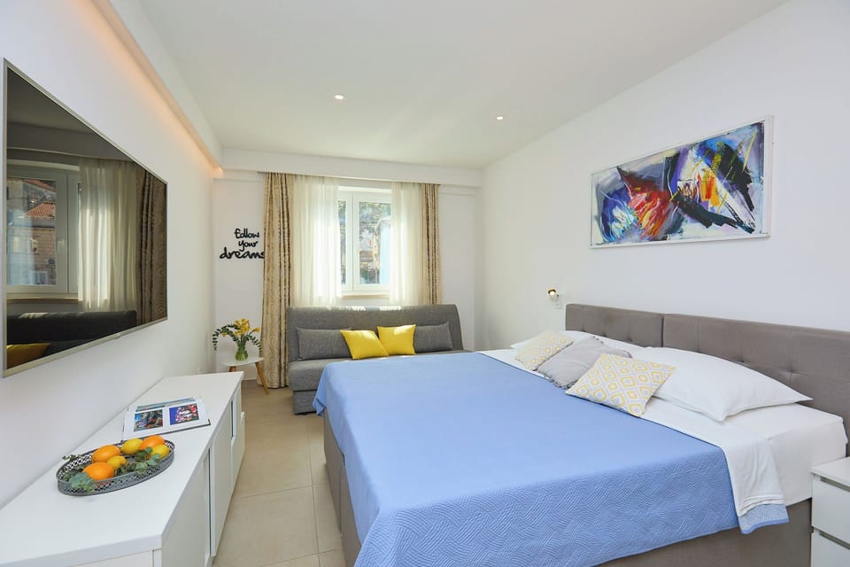 Double bed