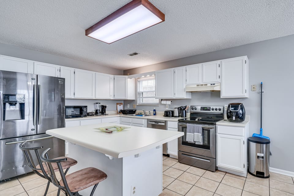 Kitchen | 1st Floor