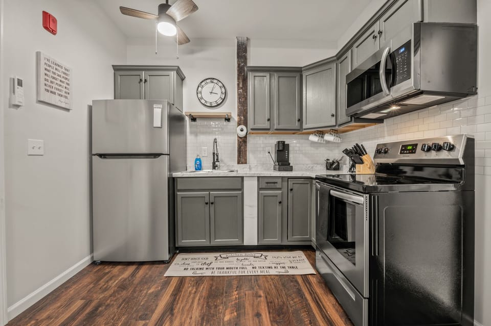 Fully Stocked Kitchen