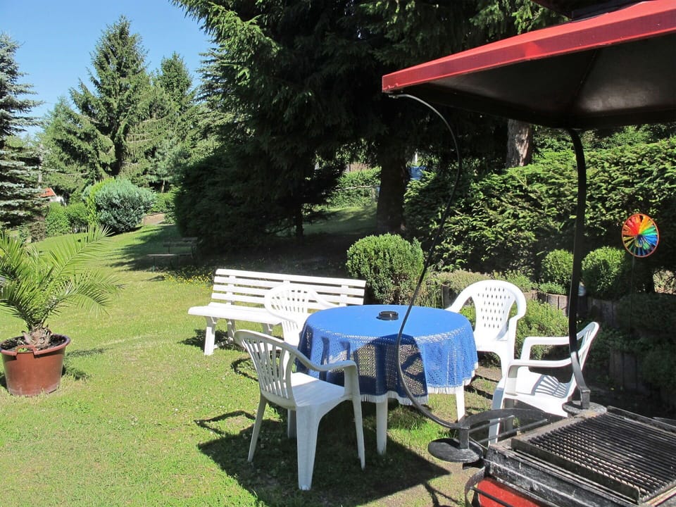 Property, Backyard, Patio, Yard, Tree, Outdoor Table, Grass, House, Table, Garden