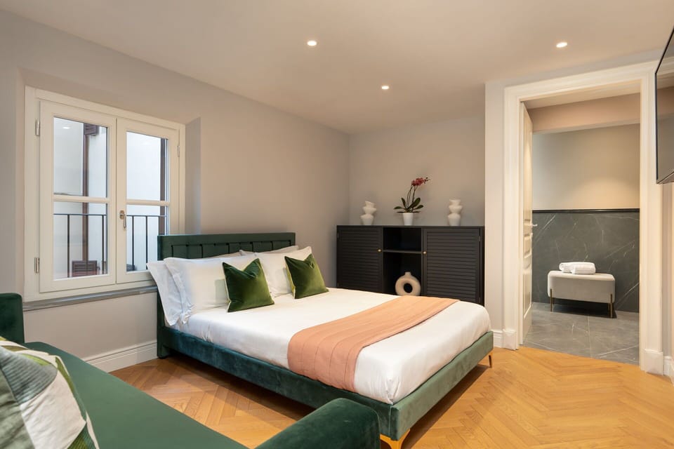 Autumn, Bedroom, Spring, Summer