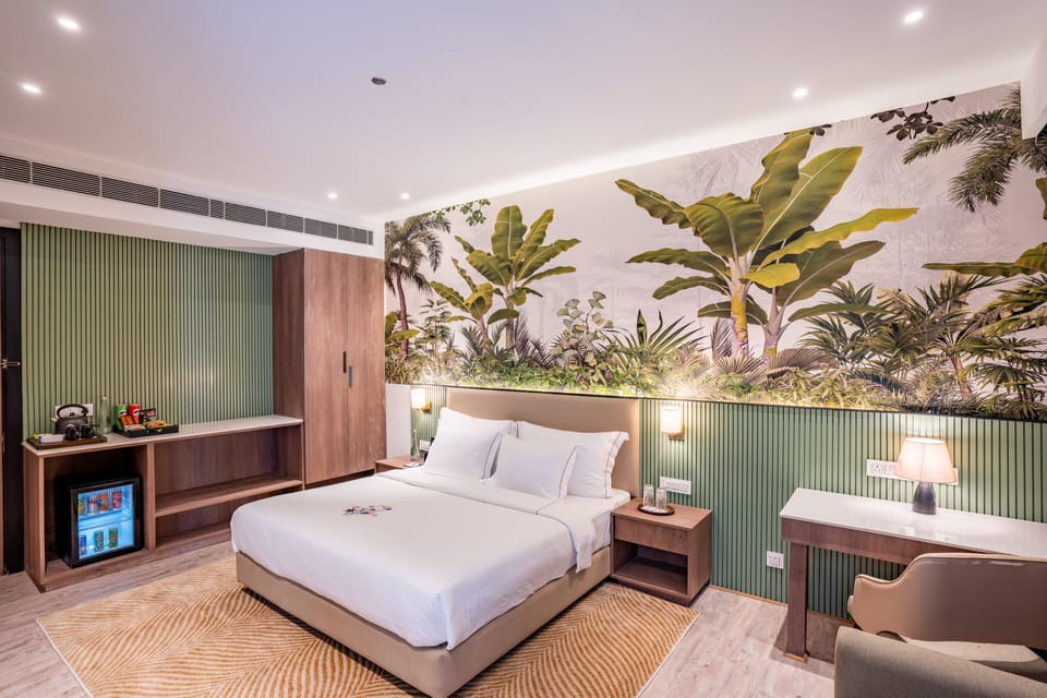 Orchid 3bhk Family Cottage with Balcony | Minibar, laptop workspace, iron/ironing board (on request), WiFi (free)