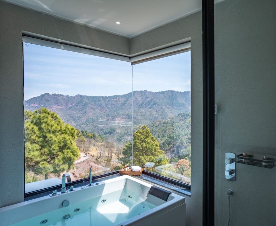Rhodo Suites with Balcony | Bathroom | Designer toiletries, hair dryer, slippers, towels