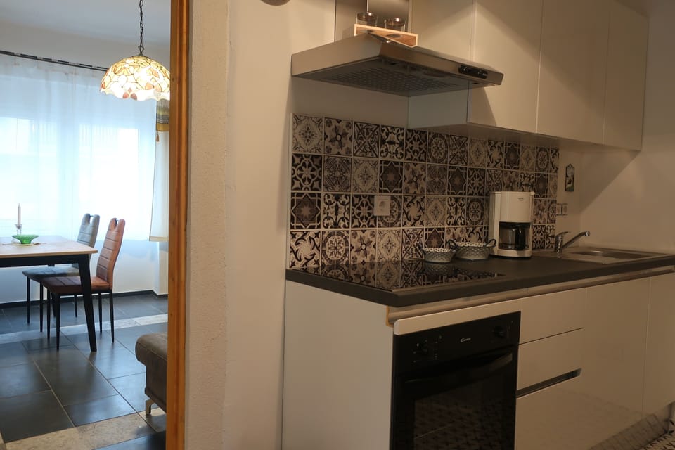 Comfort House, 2 Bedrooms, Private Pool, Garden View | Private kitchen | Full-size fridge, oven, stovetop, dishwasher