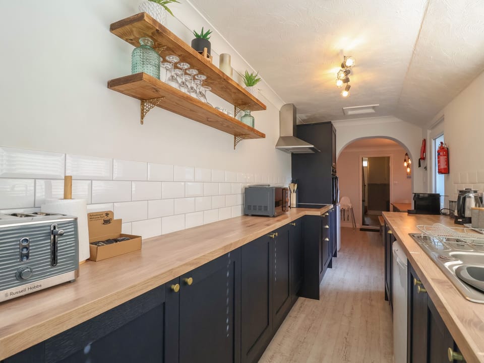 Fridge, dishwasher, electric kettle, toaster