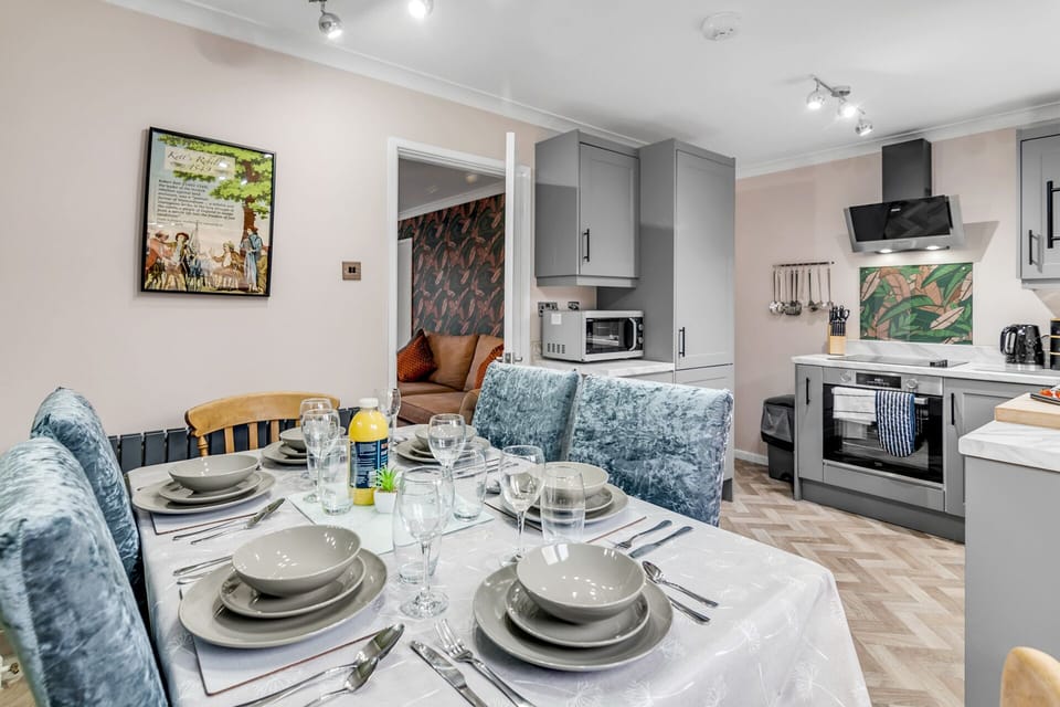 Create cherished memories: Join together around our dining table for six, where every meal becomes a moment to savor in the heart of our welcoming property.