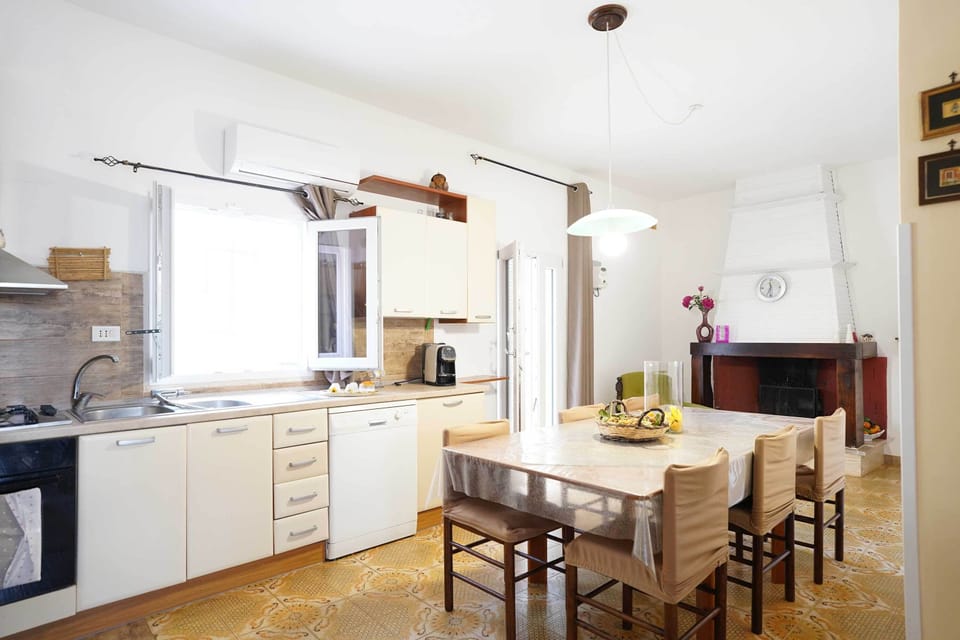 Villa | Private kitchen | Electric kettle