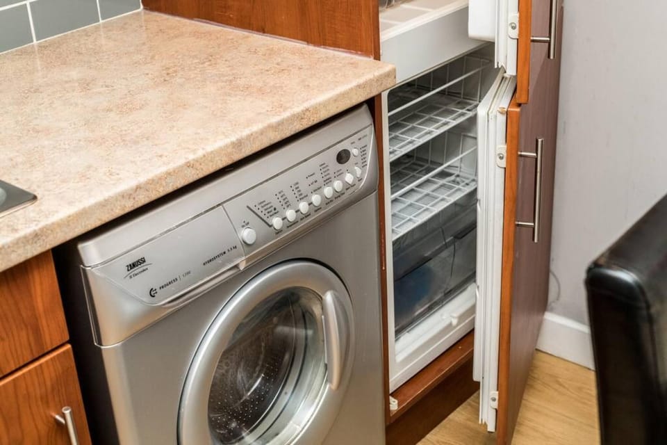 House | 1 bedroom, iron/ironing board