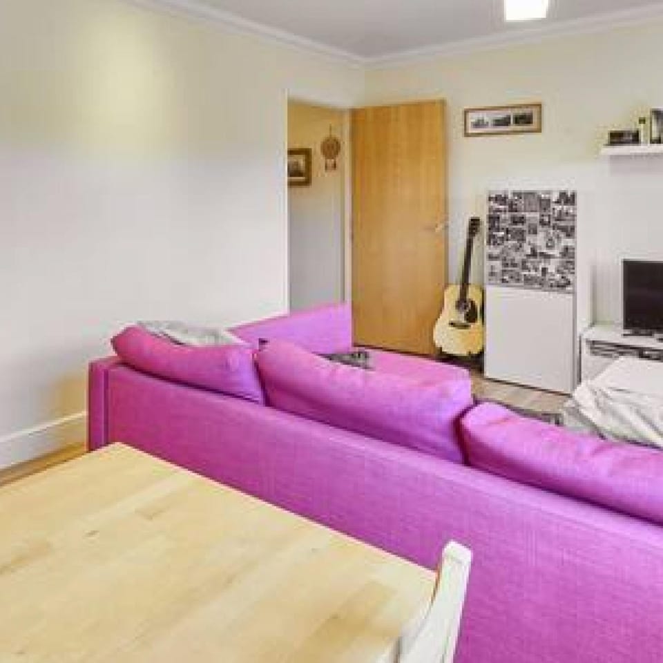 House | 1 bedroom