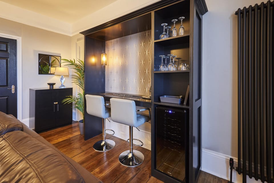 House | 1 bedroom, iron/ironing board