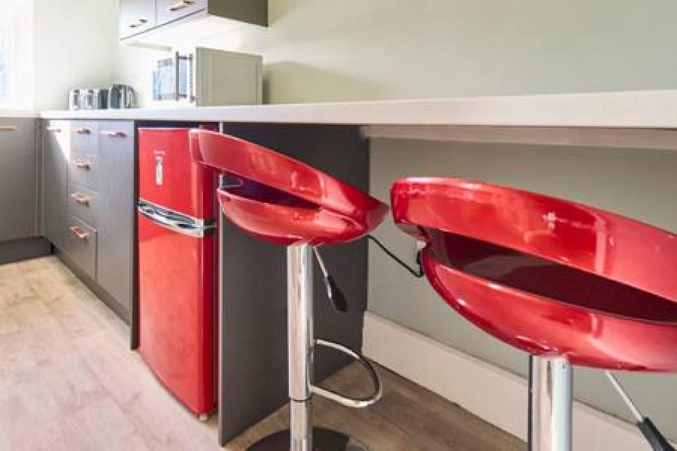 House | 2 bedrooms, iron/ironing board, Internet