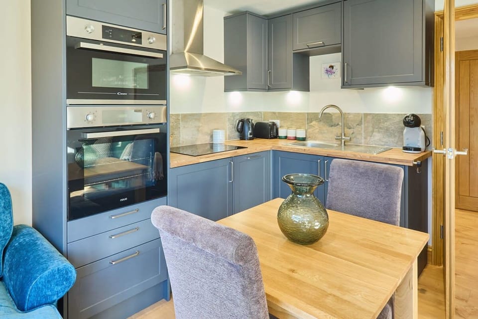 House | 1 bedroom, iron/ironing board