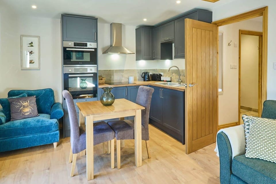 House | 1 bedroom, iron/ironing board