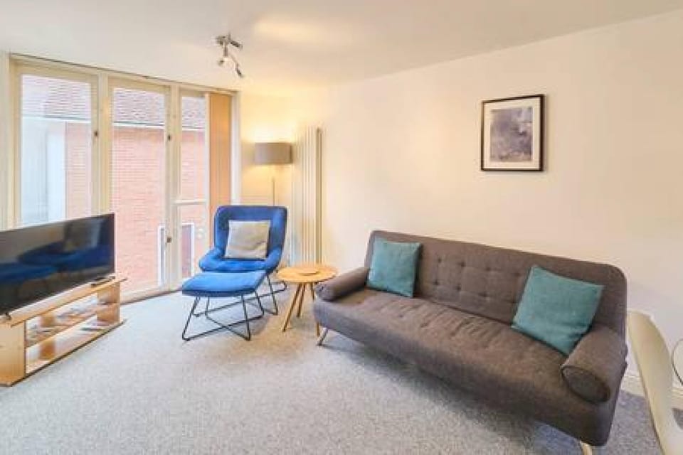 House | 2 bedrooms, iron/ironing board