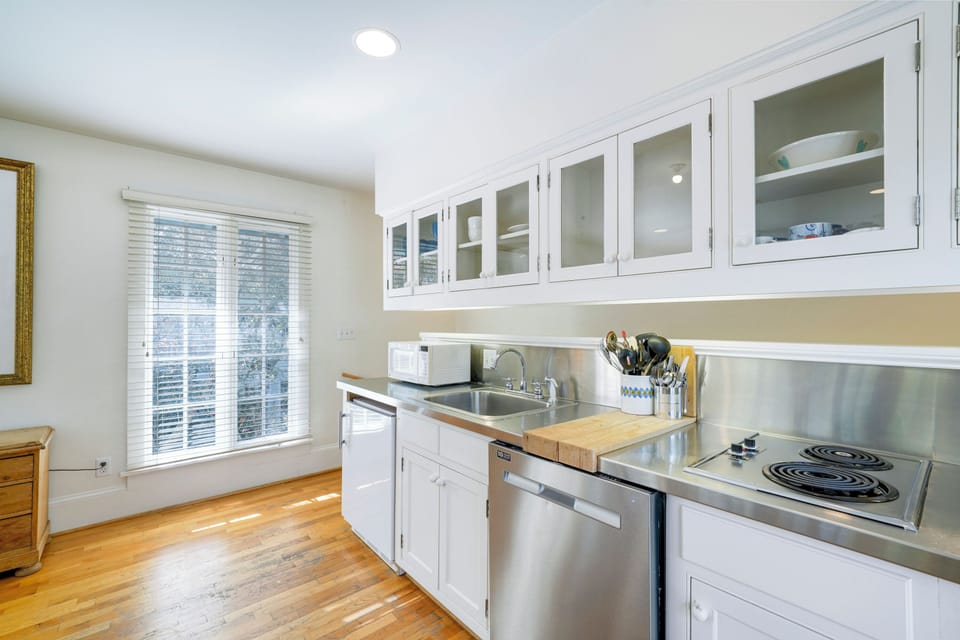 KITCHEN W/2 BURNER ELECTRICAL STOVE TOP & COFFEE MAKER