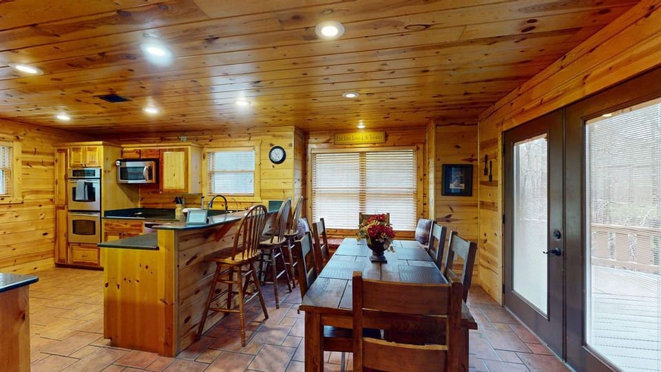 Lookout-Lodge-Kitchen2