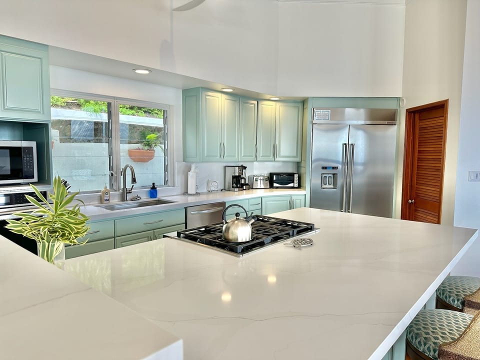 Large kitchen space