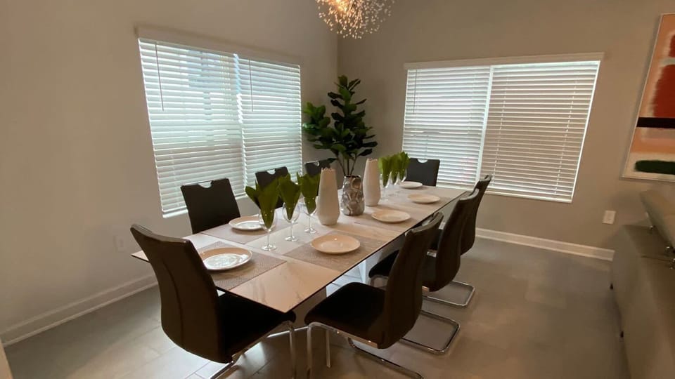 Premium House | Dining room