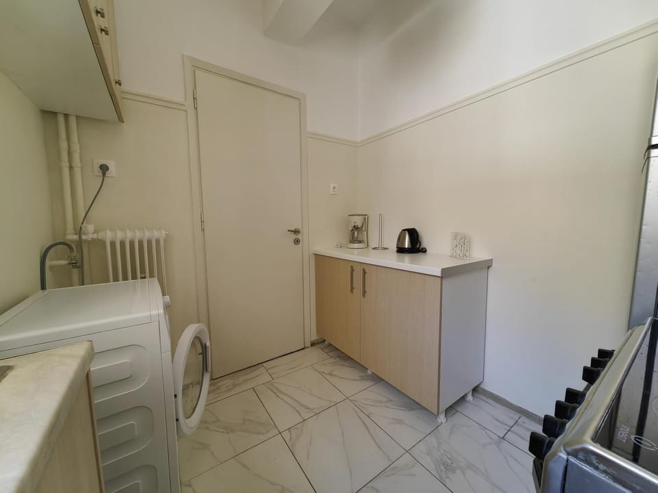 House | 1 bedroom, soundproofing