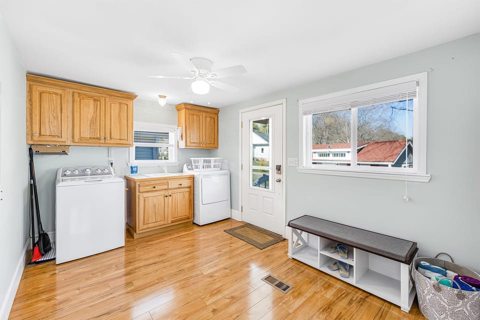 Entry of the home is also a large laundry room, free to use and includes detergent.