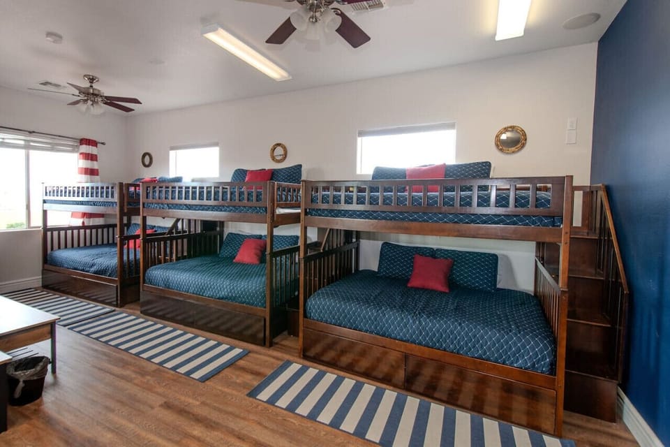 Casitas Full Size Bunk Room.