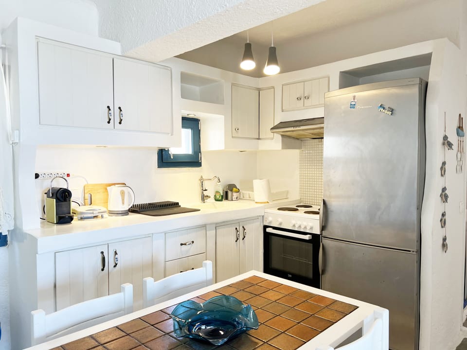 Luxury House, Sea View | Private kitchen