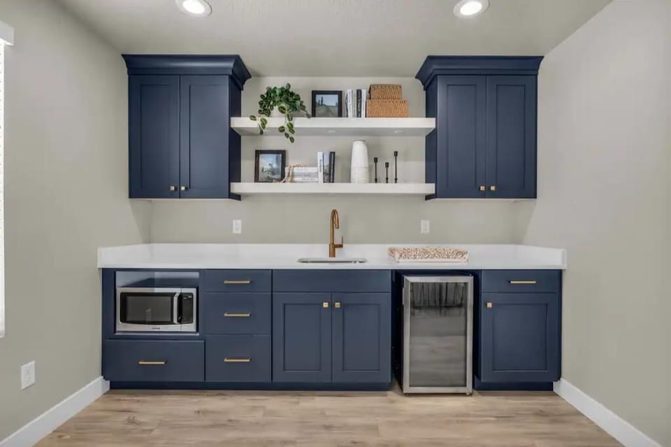 2nd Floor Kitchenette.