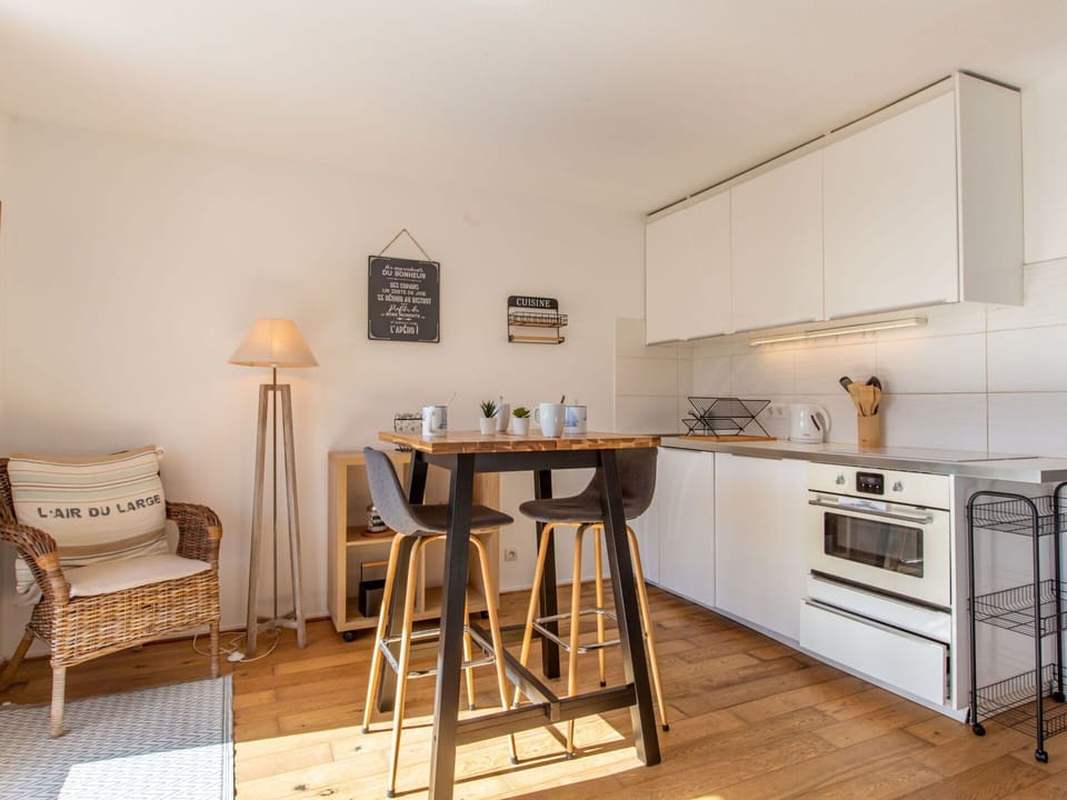 Table, Furniture, Chair, Wood, Interior Design, Floor, Flooring, Wood Stain, Wall, Kitchen & Dining Room Table