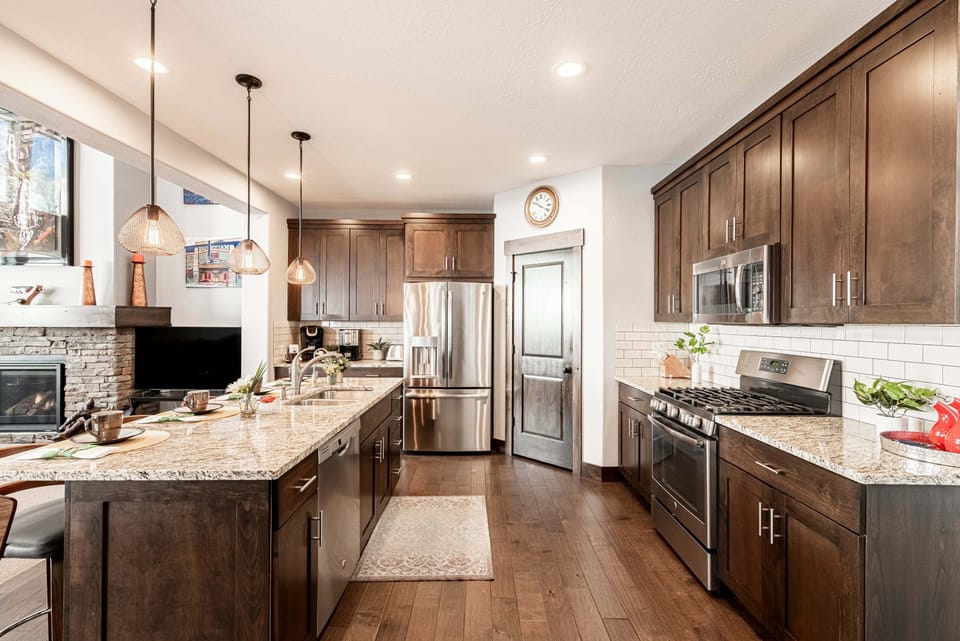 Fully equipped and offering additional small appliances