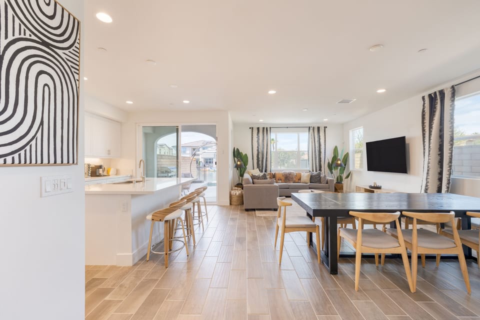 Open floor plan with an airy ambiance.