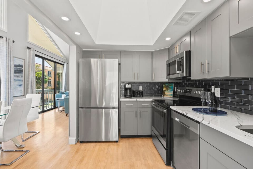 Stainless steel kitchen appliances