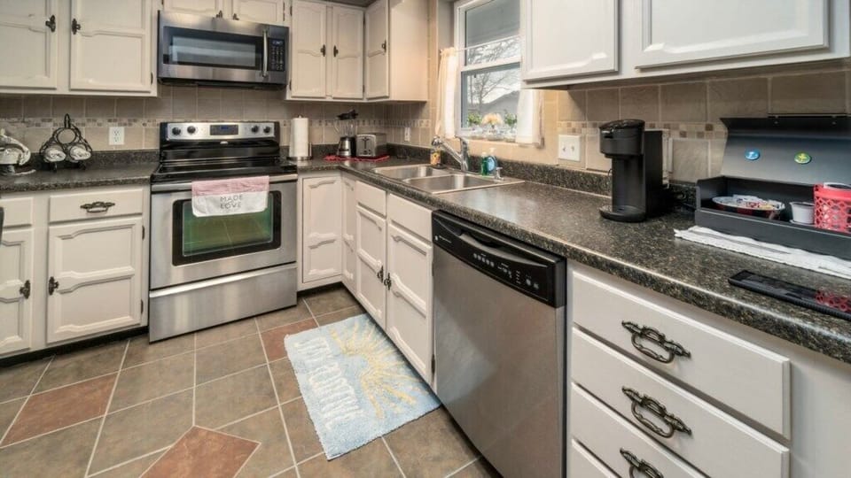 Cozy Kitchen