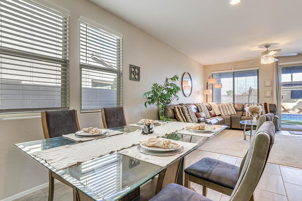 House (4 Bedrooms) | Interior