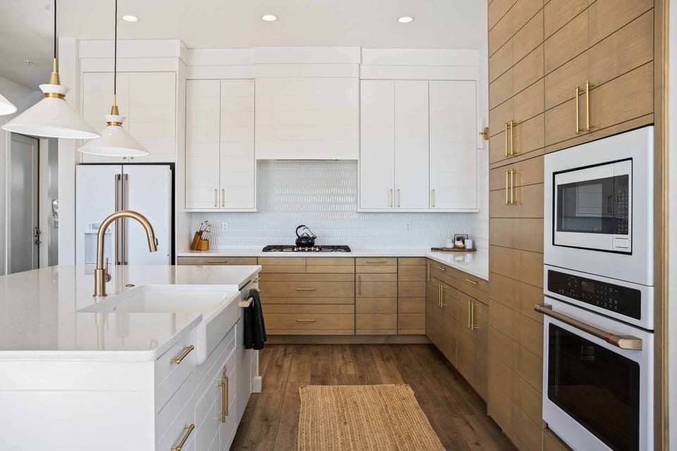 House, Multiple Bedrooms | Private kitchen | Fridge, oven, coffee/tea maker, toaster