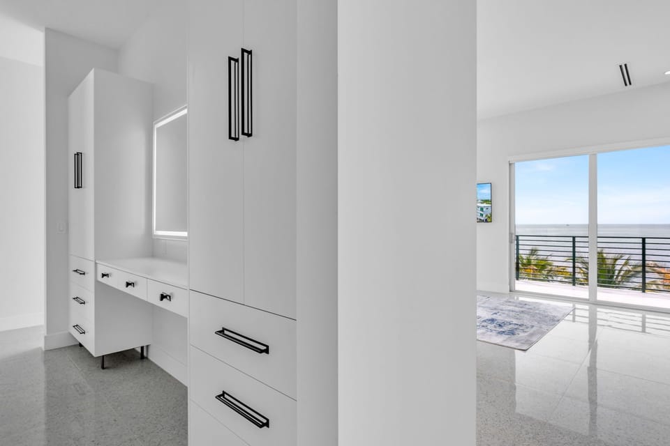 Master Bedroom Vanity Area