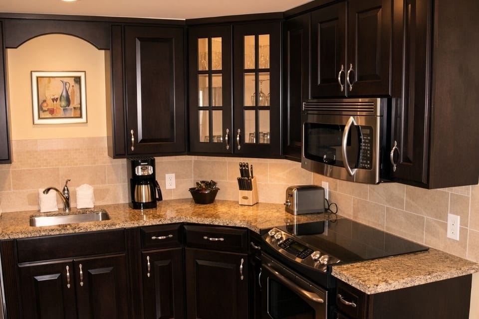 Kitchen • Granite Counter Close-up